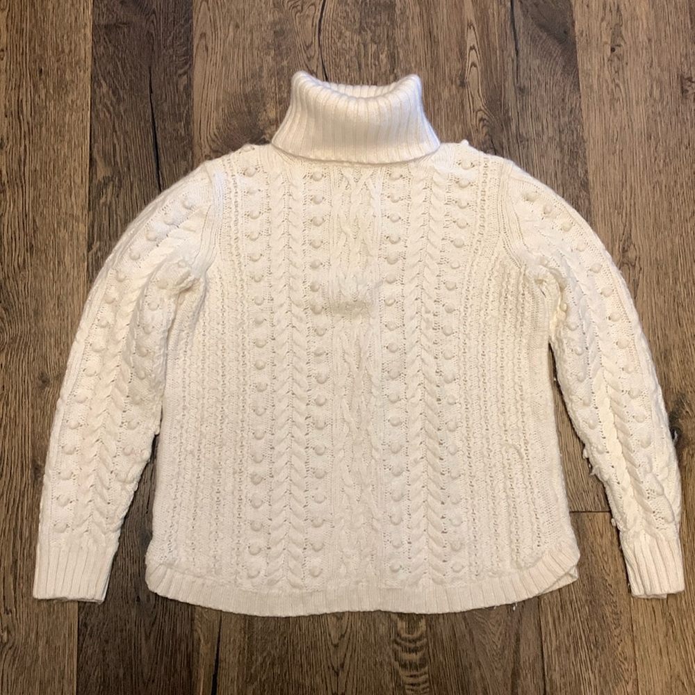 Gap chunky cable knit sweater